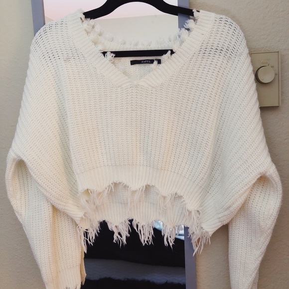 Zaful Sweaters - Cropped Fringe Sweater